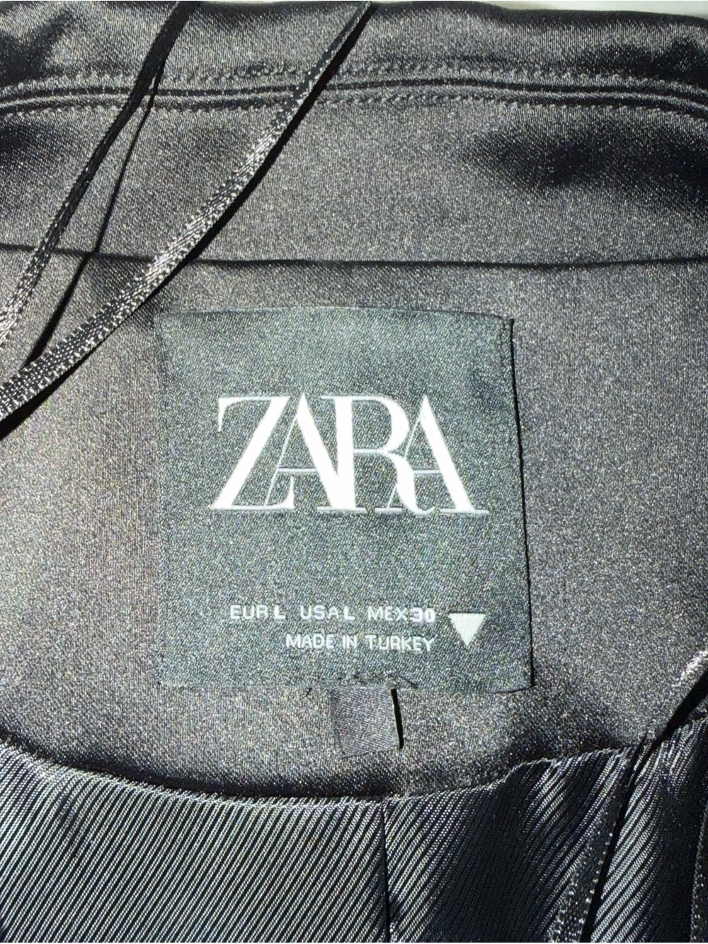 ZARA Black Satin-Look Blazer - Picture 3 of 3